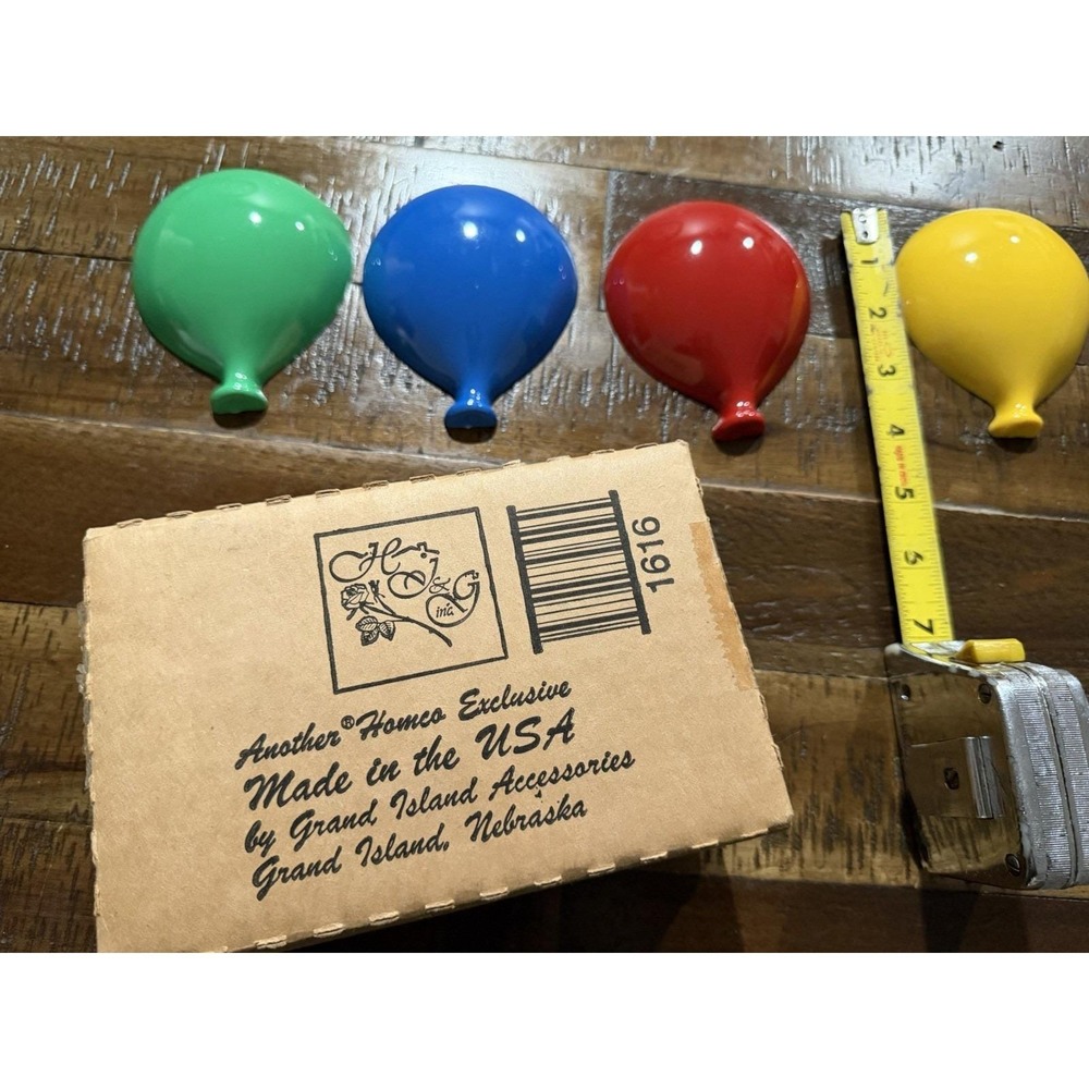 Burwood Vintage Set Balloons Wall Hanging Décor Nursey Kids Bedroom Multicolor